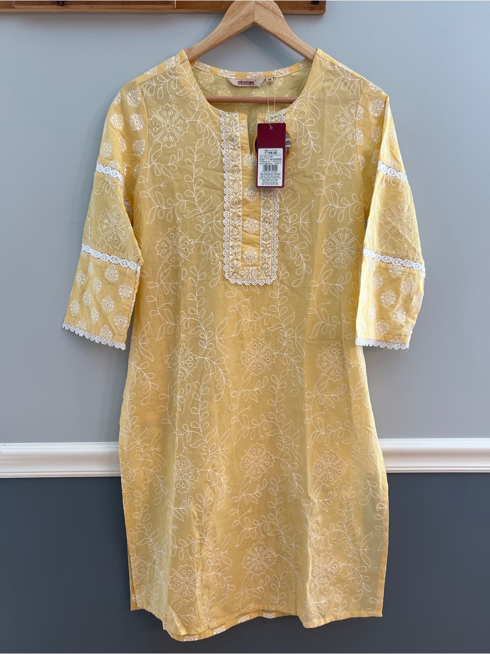 Avaasa Yellow Embroidered Kurta Ethnic Tunic Mughal Inspired Boho Pocket